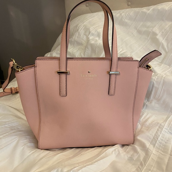 kate spade Handbags - Kate spade purse